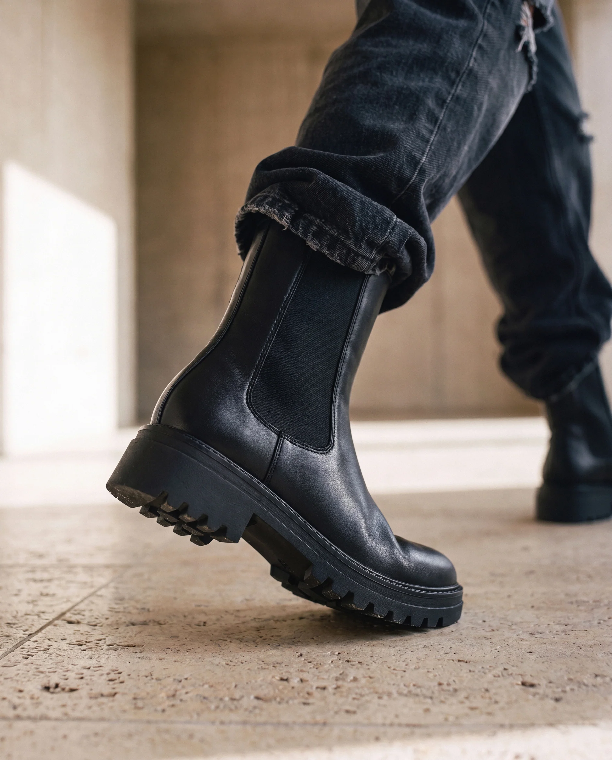 Botins Chelsea Vegan para Mulher Kimber Preto - Image 4